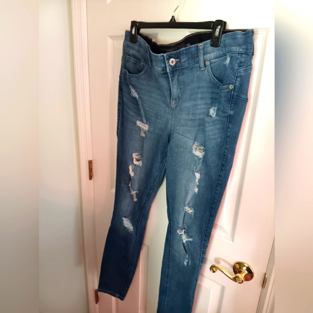Plus size fashionable jeans